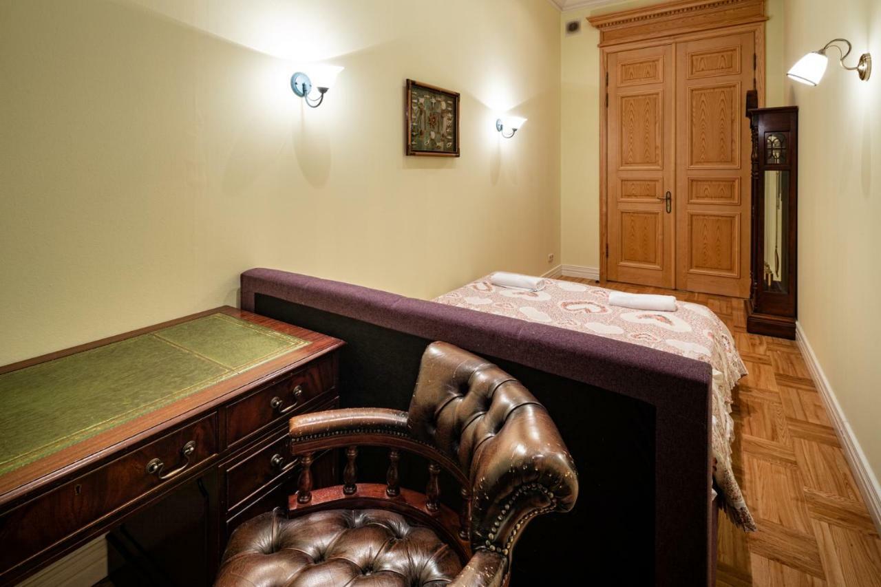 Old Riga 2 Bedroom Vecpilsetas Street Apartment Esterno foto